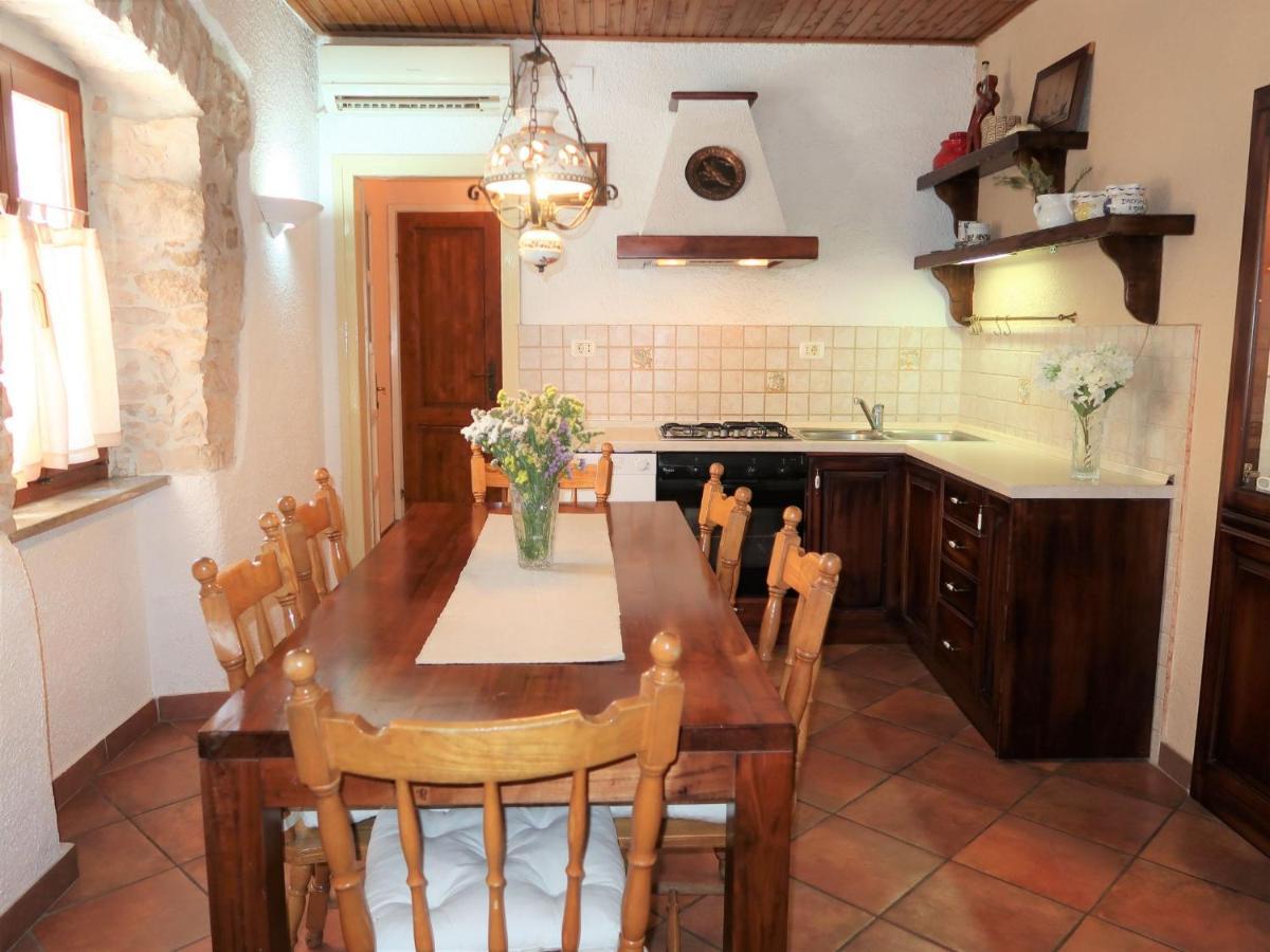 Holiday Home Nino - Lbn305 By Interhome Krsan Bagian luar foto