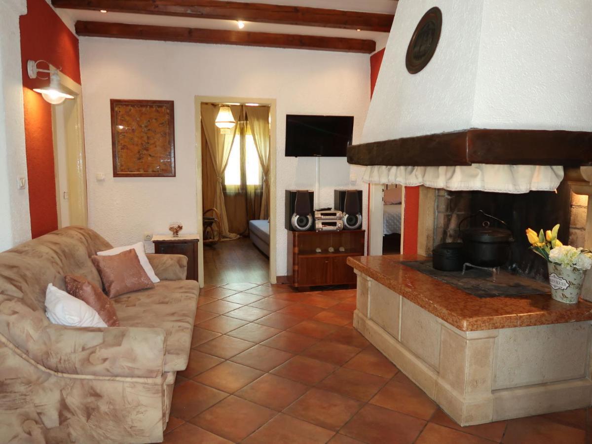 Holiday Home Nino - Lbn305 By Interhome Krsan Bagian luar foto