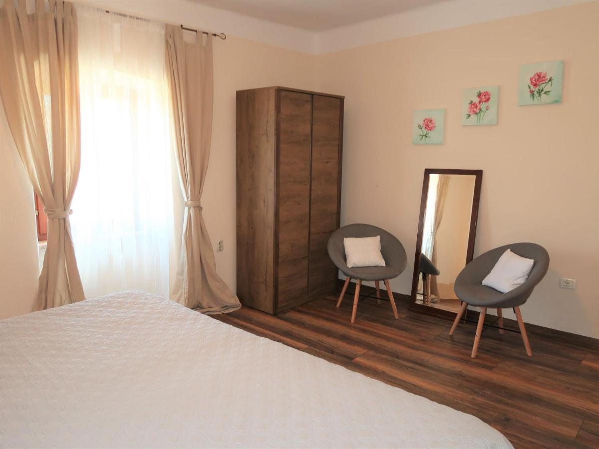 Holiday Home Nino - Lbn305 By Interhome Krsan Bagian luar foto